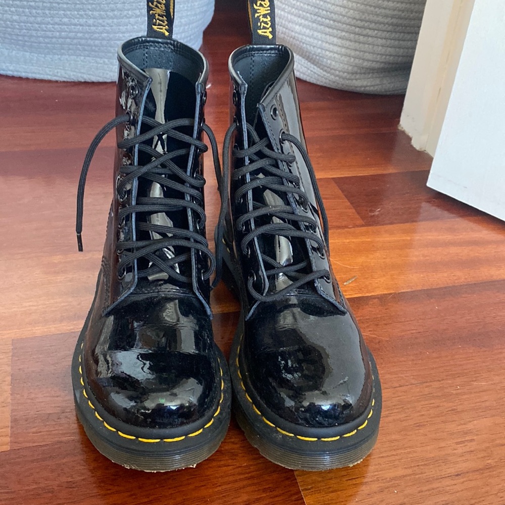 Doc Martens size 7 us